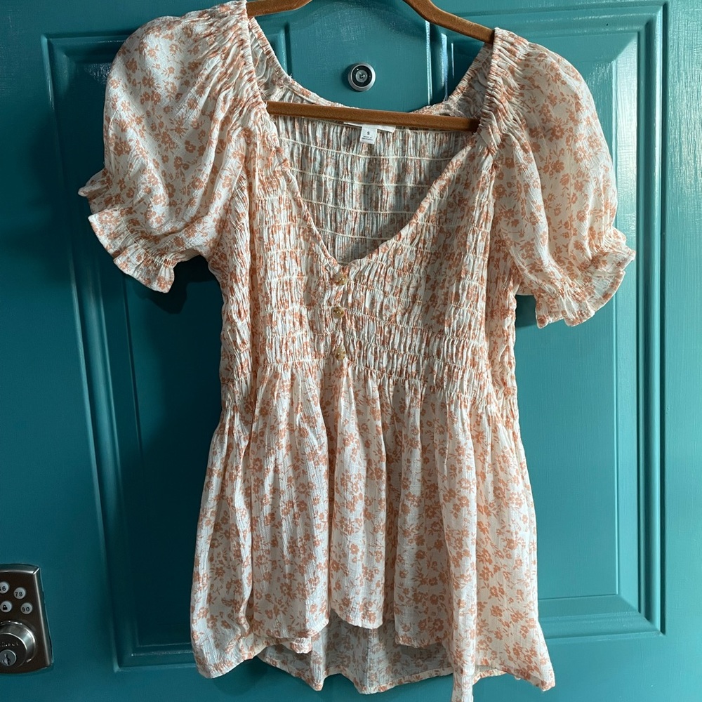 Buckle shirt